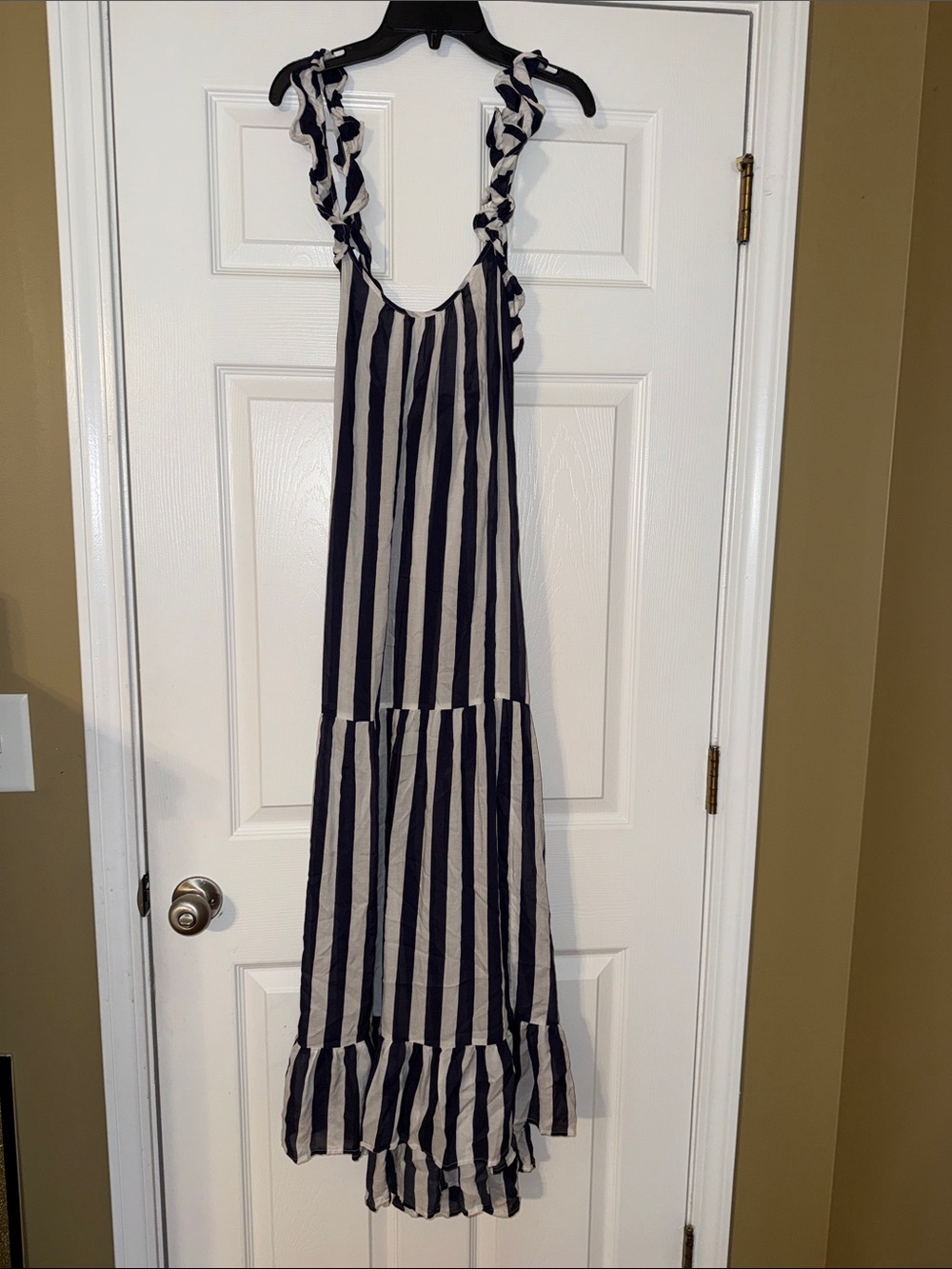 Gorgeous Anthropologie navy and white striped dress M
